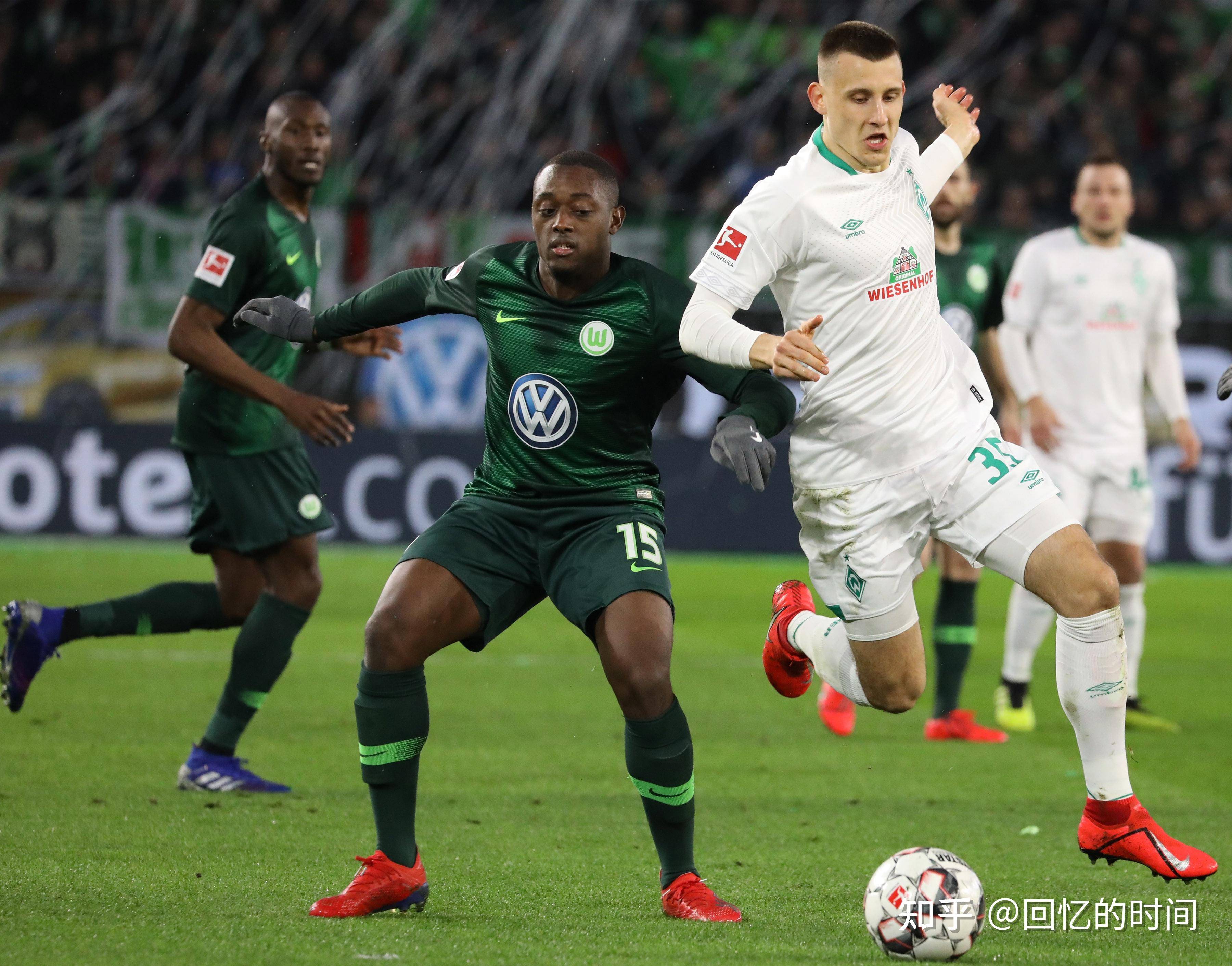 乐鱼app-今晨德甲焦点战,新疆广汇远射贴柱,球迷炸锅,心理建设被强调(新疆广汇男篮最新赛事消息)