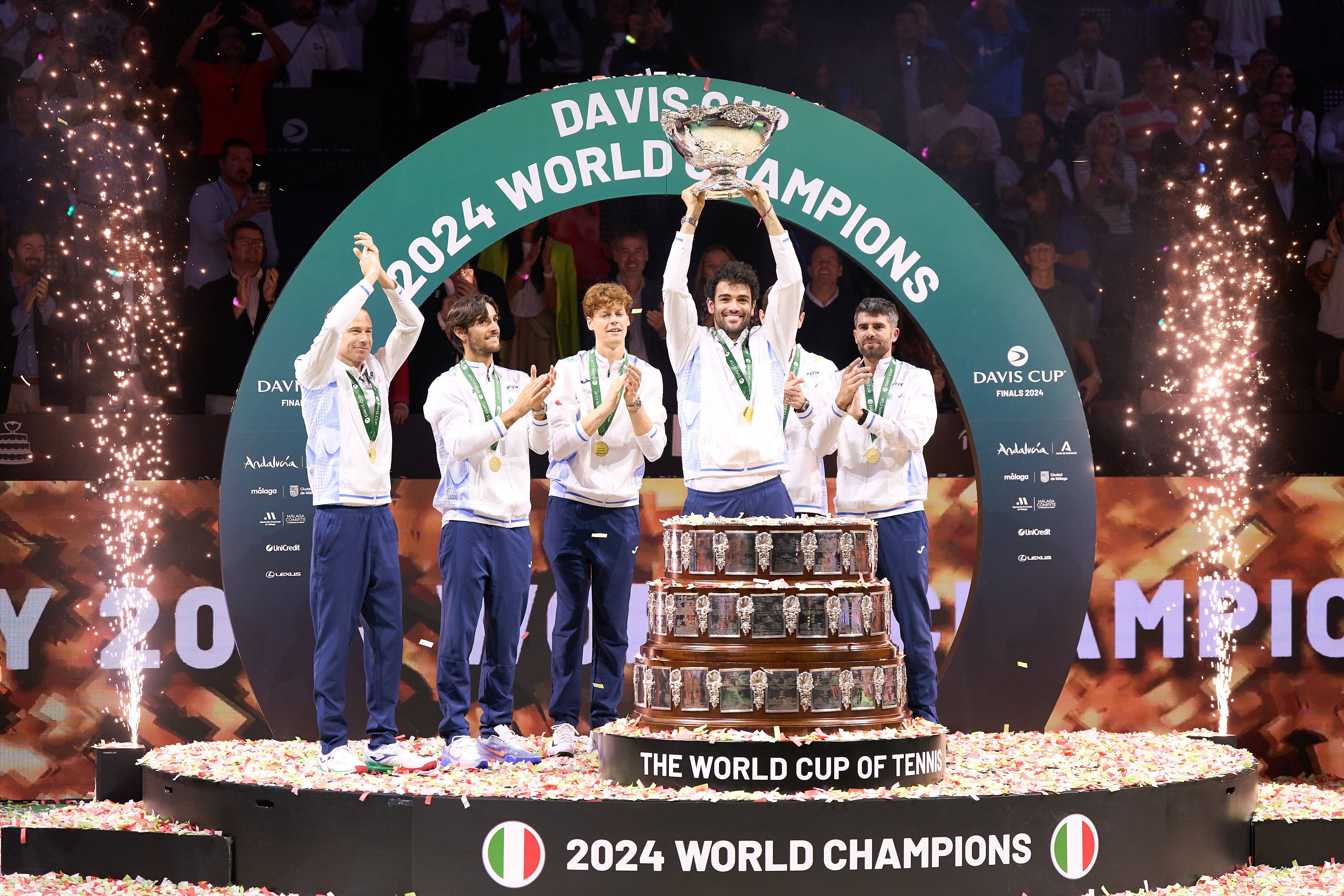 乐鱼体育-窗口期葡萄牙体育调整名单以备NBA季后赛集结日斯图加特备战意大利杯，这操作让人直呼：窗口期多特蒙德备战德国杯(nba季后赛录像回放像)