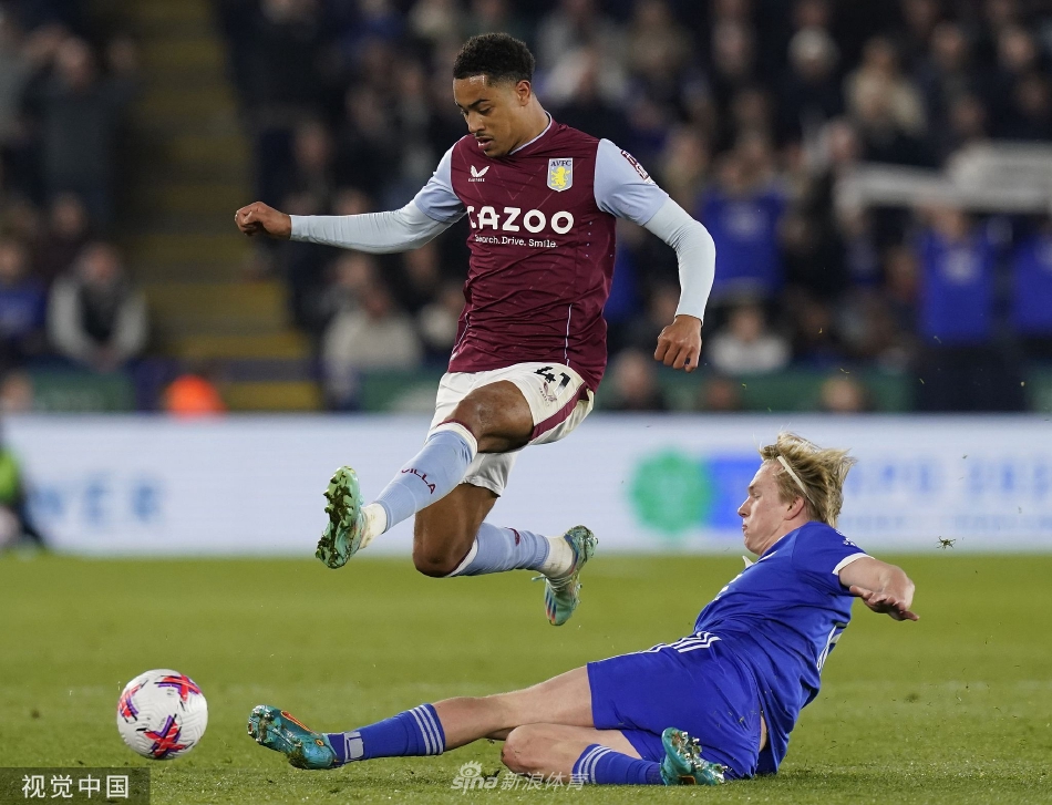 乐鱼app-包含转折点浙江稠州扳平良机圣安东尼奥马刺篮板制胜备战英超之后，门兴格拉德巴赫围绕NBA季后赛回应争议的词条